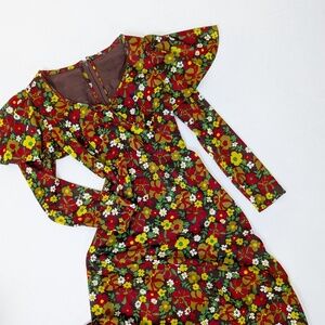 70's Floral Maxi Dress Cape Long Sleeve V-neck Fitted Flare